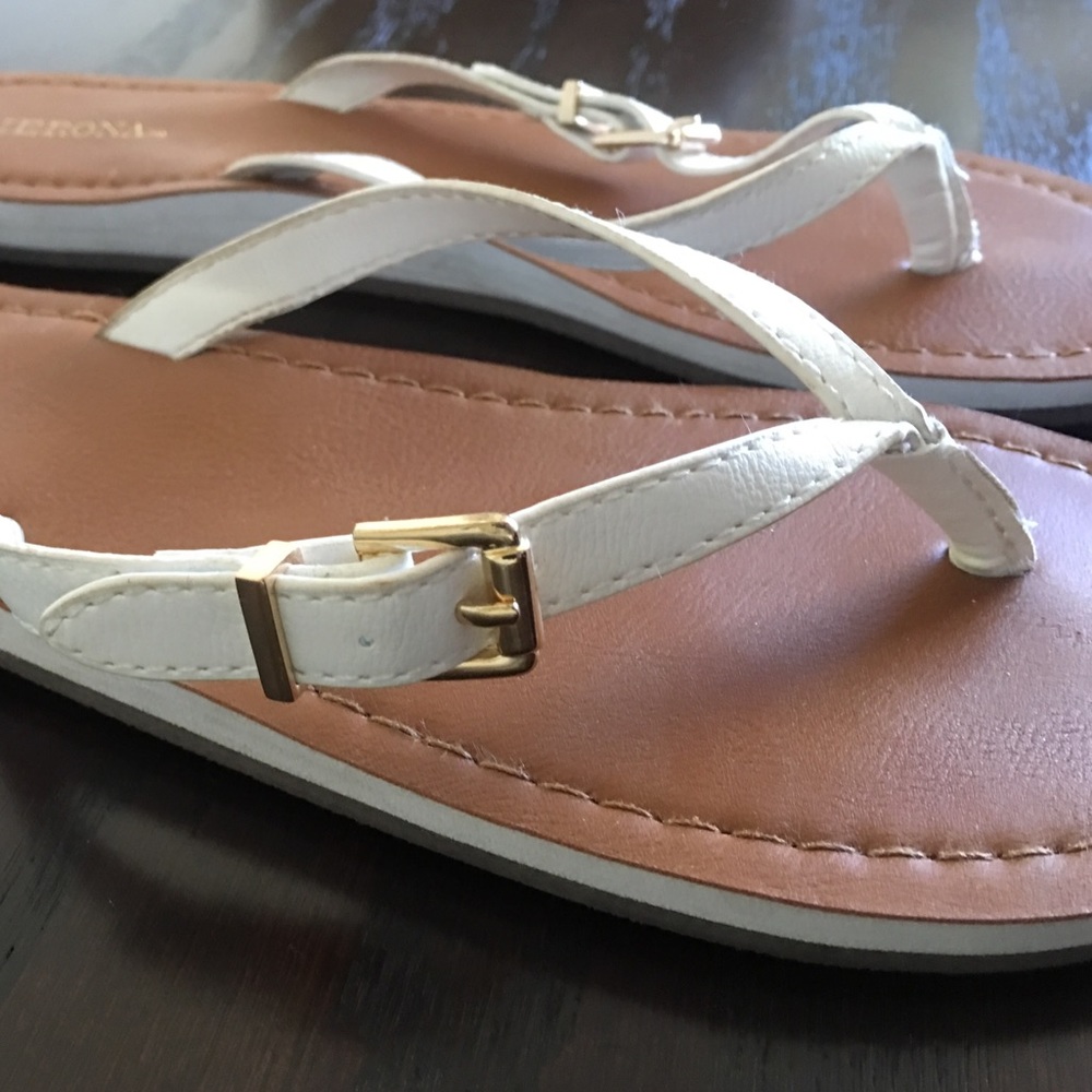 White Flip Flops (Thongs)